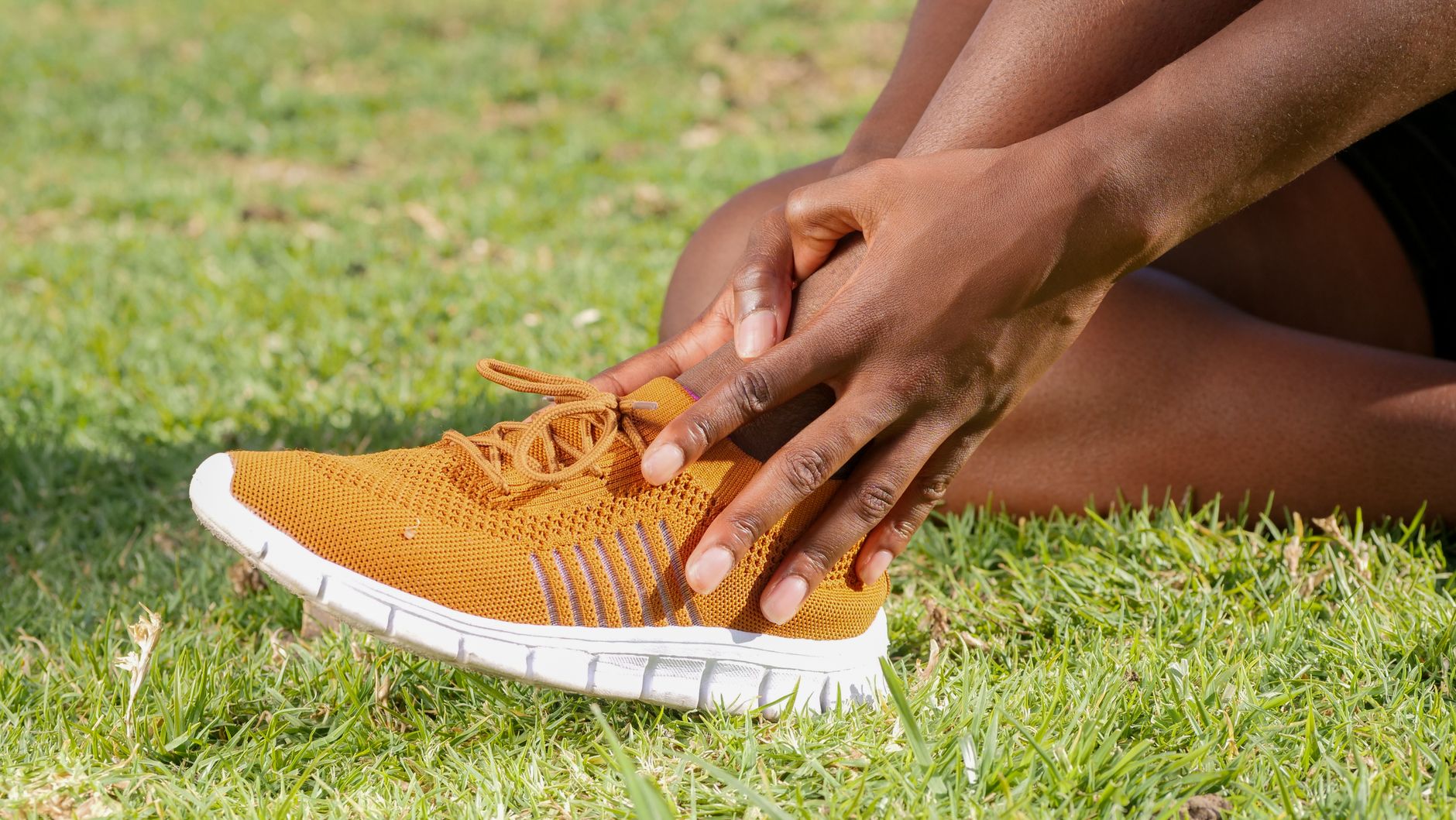 Foot anatomy and comfort reading