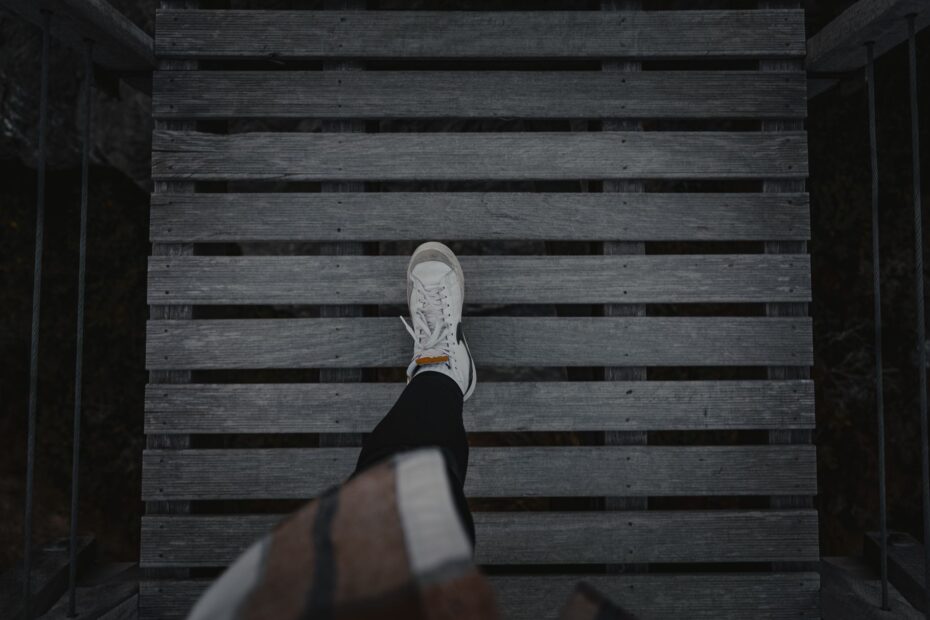 How to Prevent Blisters from New Shoes? Fit and Break-In Steps