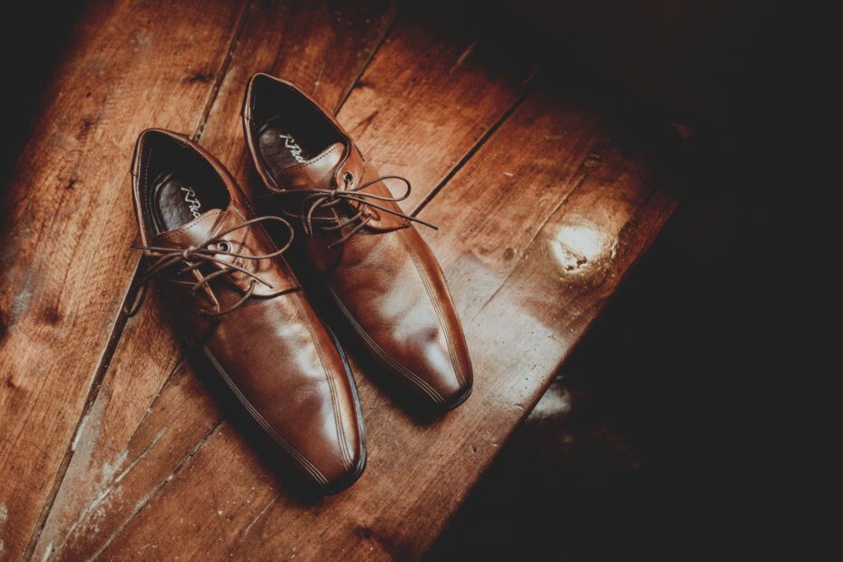 How to Remove Salt Stains from Leather Shoes? Safe Cleanup Steps